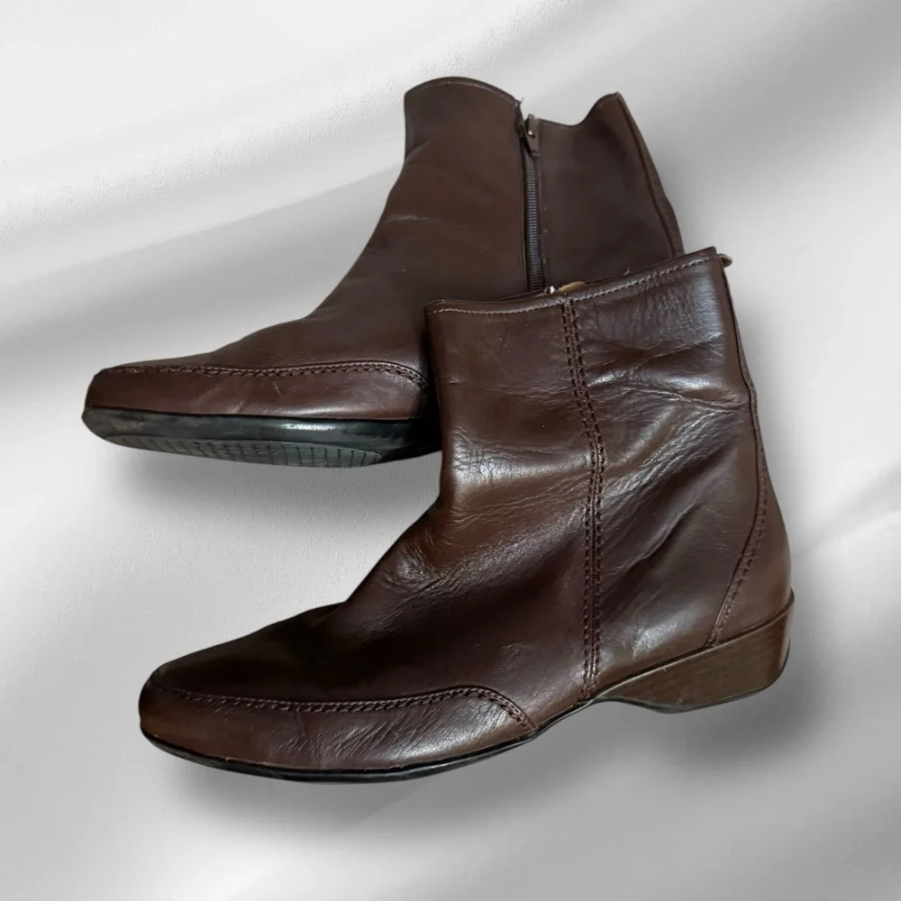Hush Puppies Brown‎ Booties